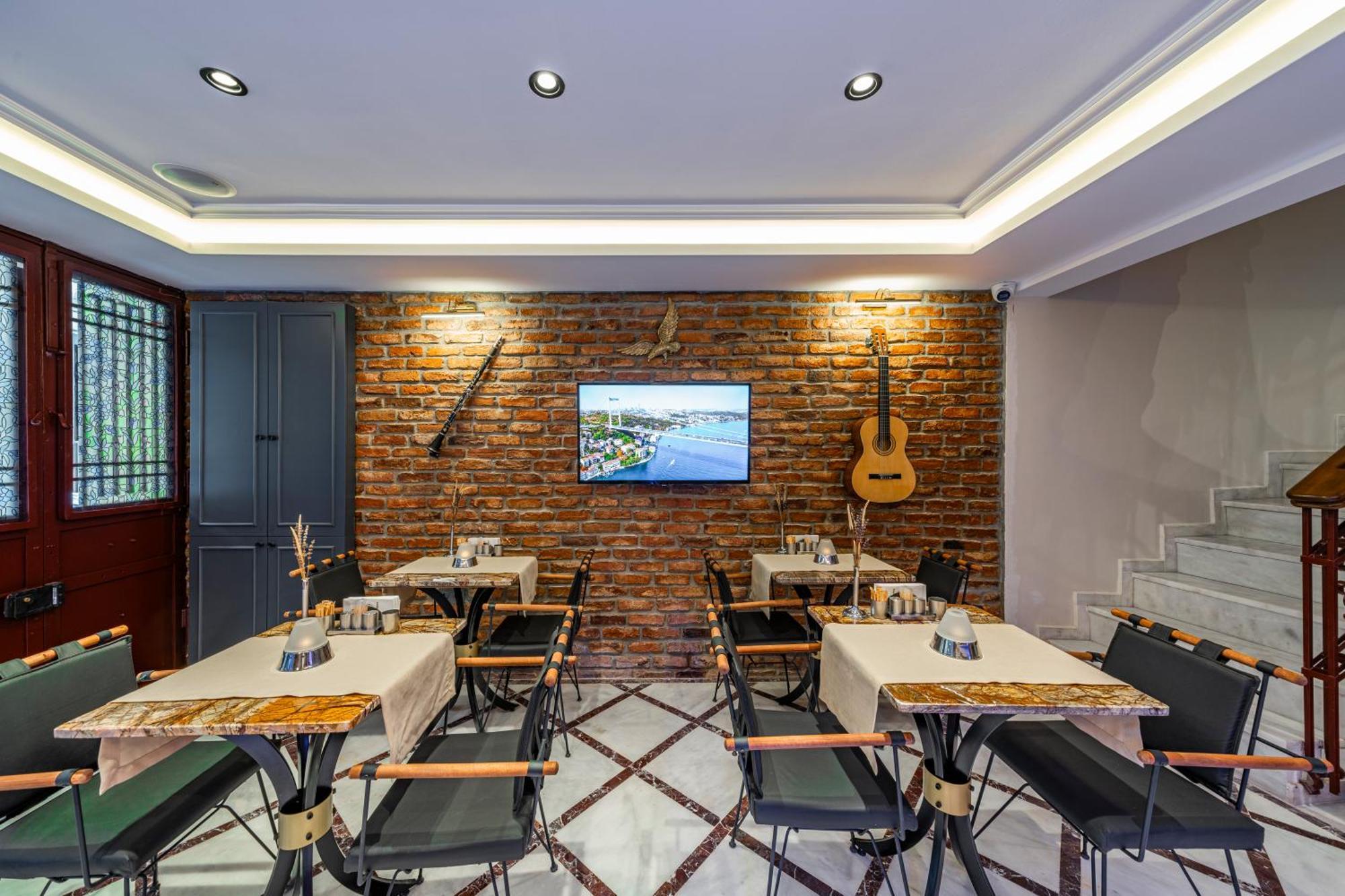 Pera Luna Premium Hotel 이스탄불 외부 사진